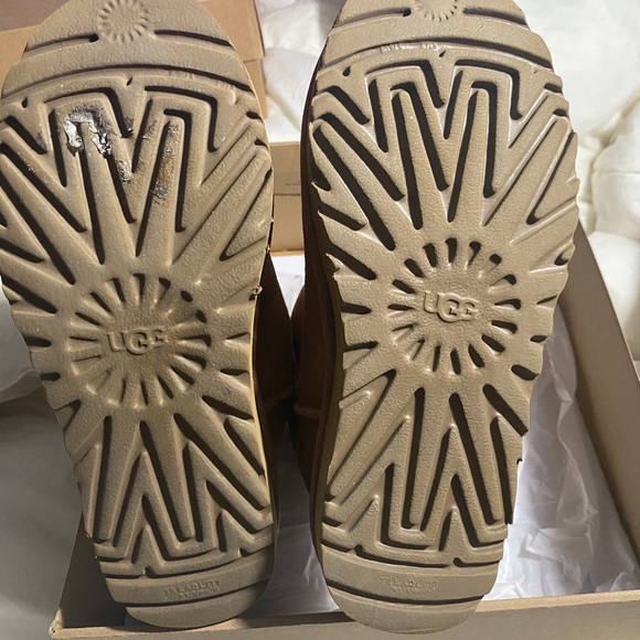 Ugg’s - Picture 12 of 12